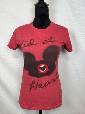 Disney Store “Kid at Heart” Mickey Ears Red T-Shirt Size Women’s X-Small